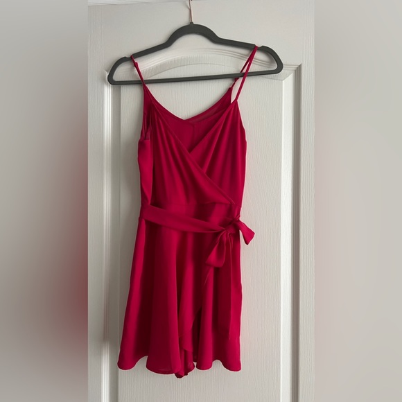 Express Pink Romper XS - Picture 2 of 3